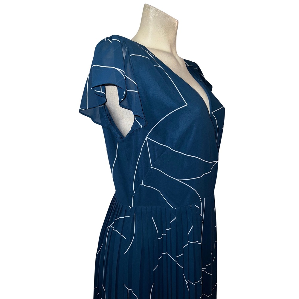 Ann Taylor Teal Blue Geometric Pleated Flutter Sleeve V-Neck Wrap Dress Size 12 - Picture 3 of 7